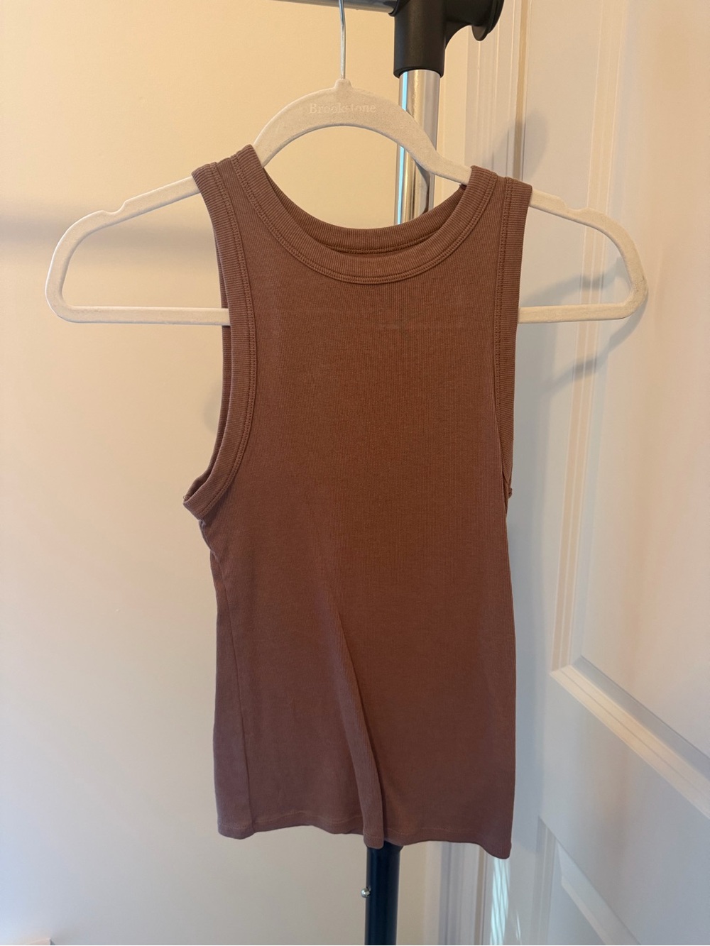 Brown Sleeveless Ribbed Tank Top
